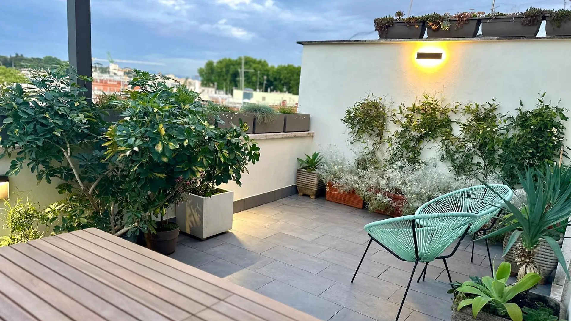 דירות Beautiful Penthouse Roma רומא