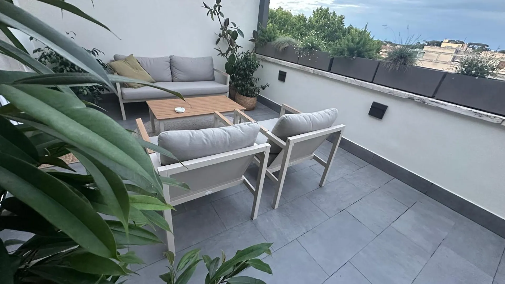 דירות Beautiful Penthouse Roma איטליה